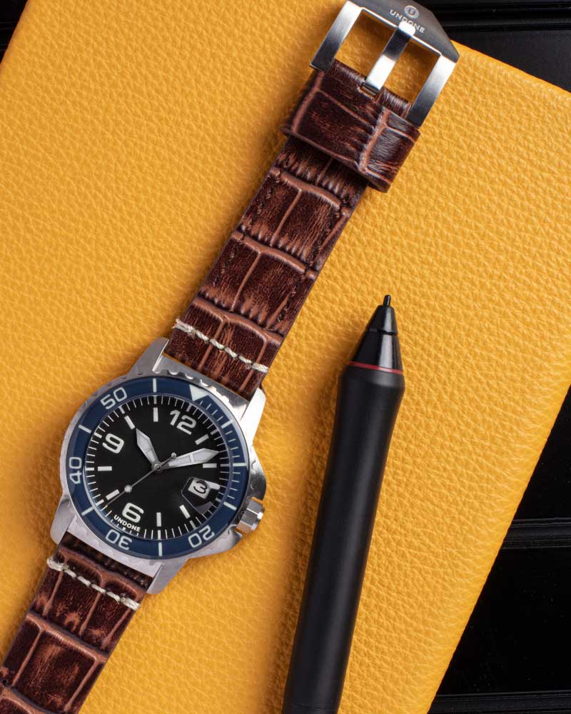 22mm Alligator Brown with Beige stitching - Image 3